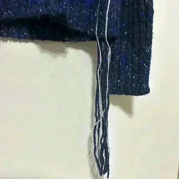 The Row - Picture 6 of 8